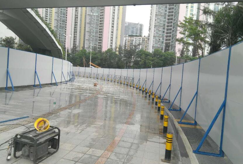 深圳工地施工圍擋的安裝有什么優勢呢?